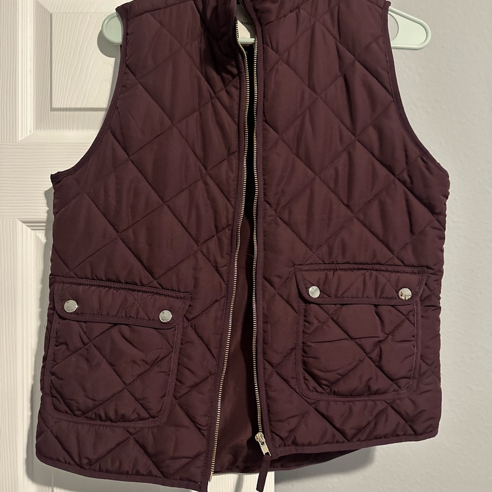 Quilted Burgundy Vest with Pockets